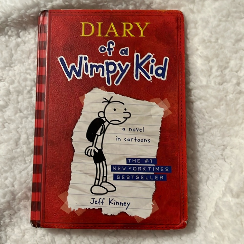 2/$10 2007 Diary of a Wimpy Kid hard cover book